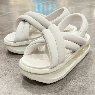 ☆NIKE☆今シーズンも登場です♪