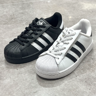 ☆ADIDAS キッズ☆大人気!