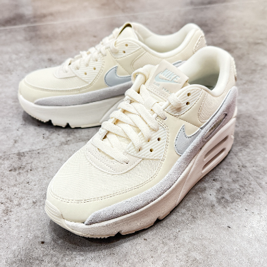 ☆NIKE☆新商品！