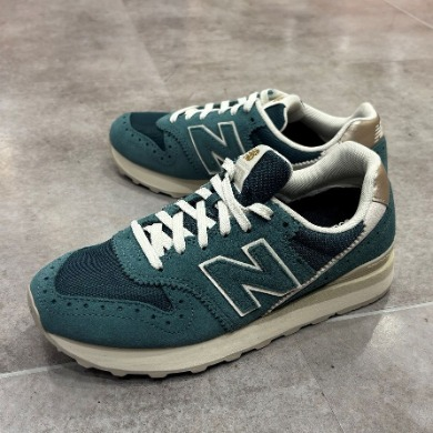 ☆NEW BALANCE☆新商品！