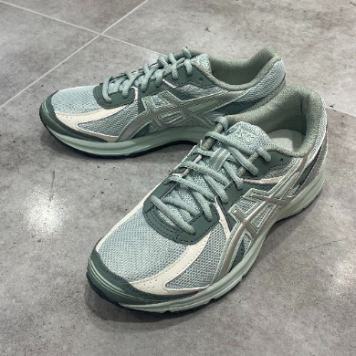 ☆ASICS☆新商品！