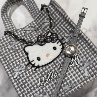 【Angel Heart】可愛い千鳥柄のバッグ付いてくる!ハローキティコラボウォッチのご紹介!