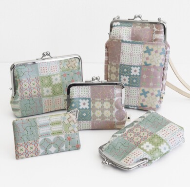 伝統的な刺し子柄をジャガード織で