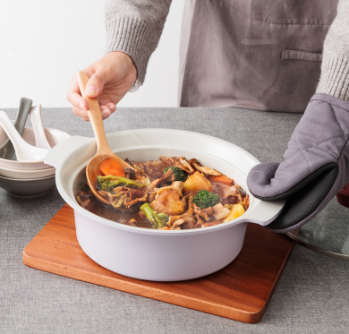 ✨セラミック塗装で汚れ落ちもつるっ!セラミックIH両手鍋✨