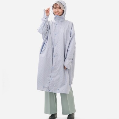 ✨雨の日の自転車も安心、快適に。自転車対応レインコートが新登場！✨