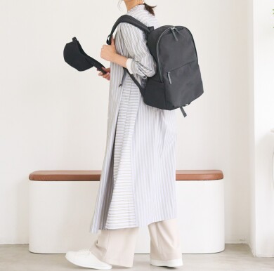 ✨驚きの軽さ約578g！10個のポケットで整う「整理収納リュック」✨