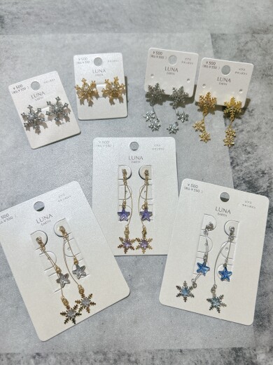 スノークリスタルピアス❄️