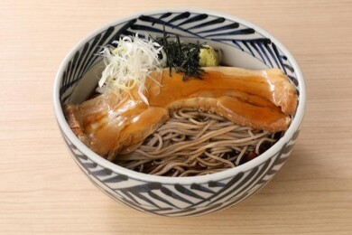 冷し煮豚ぶっかけ蕎麦