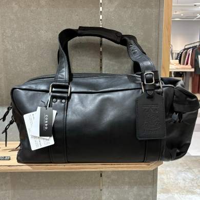 【CORBO】コルボ　イクワインズ　ボストンバッグ