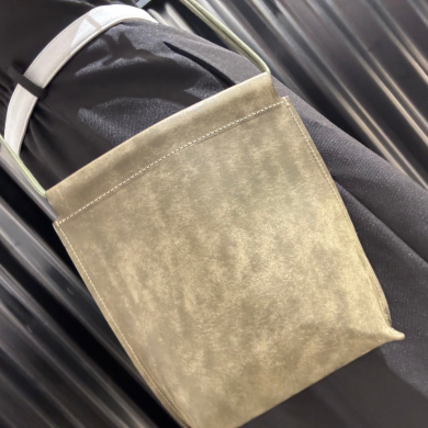 【レンマ】サッコシュ のご紹介！