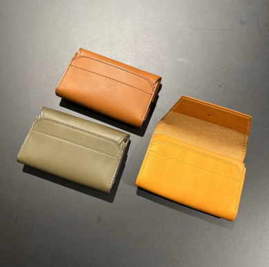 【ｍ＋】エムピウの名刺入れ cento　入荷しました！