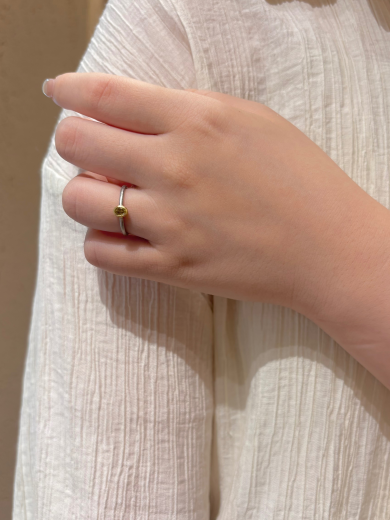 ANNIVERSARY RING