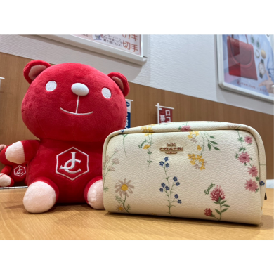 コーチ花柄ポーチをお買取り致しました！
