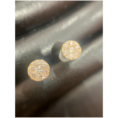 K18メレダイヤ付きピアスを高価買取いたしました💎✨ ジュエリーの価値を丁寧に査定!ジュエルカフェアミュプラザ博多店へ