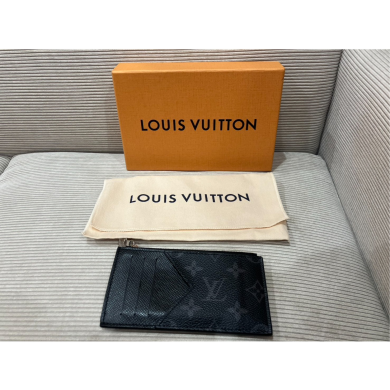 ルイ・ヴィトン コインカードホルダー買取りました！