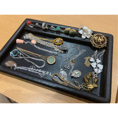 ✨他店でお値段が付かなかったメッキジュエリー、お買取いたしました!✨