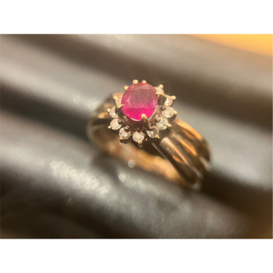 K18Pt900コンビリング R0.45ct メレダイヤ付きリングを高価買取いたしました💍