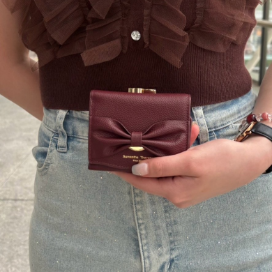 【大人気🎀】大人気シリーズの三つ折り財布👛