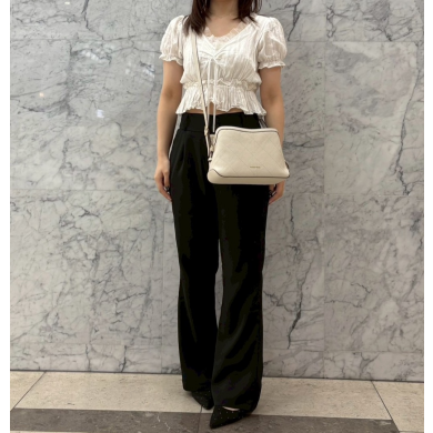 【新作‎🤍】高級感溢れるレザーショルダーバッグ👜