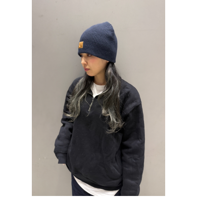 【フロントの牛革パッチでこなれ感✫★ニット帽】