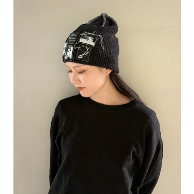 【アートのワッペンがアクセント🌟シングルニット】