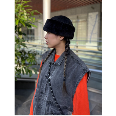 【ETRE TOKYOとのコラボ商品🏢フェイクムートンハット】
