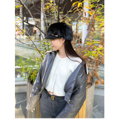 【毛足長めでもふもふ手触りがたまらない☻アトリエメイドのキャスケット】