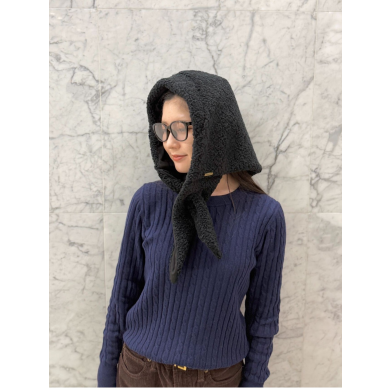 【厚みのあるフードでこの冬重宝の予感🖼ボアフード】