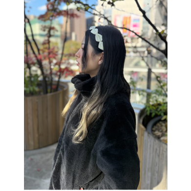 【たくさんのリボンが特徴的🌟カチューシャ】