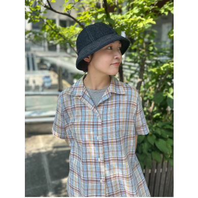 【丸い形で頭にフィットしやすい◐メトロハット】
