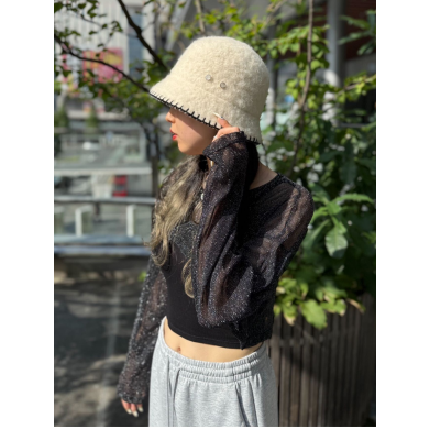 【被り口が深くフワフワで暖かい☀バケットハット】