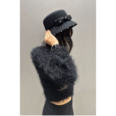 【散りばめられているパールで上品さUP⇗⇗アトリエメイドのクロシェ】