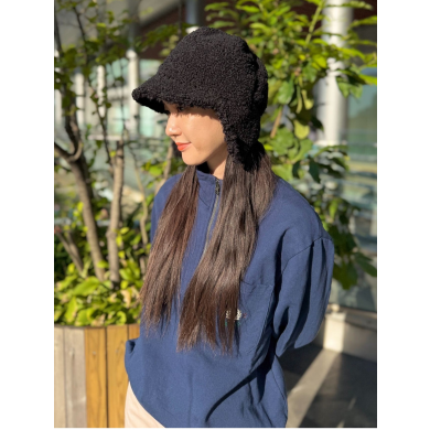 【シコロ付きで耳まで暖かい☀キャップ】