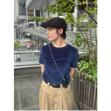 【形がコンパクトでコーデュロイ素材が◎ハンチング】