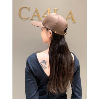 【CA4LAを意識した[Cパーツ]がチャームポイント☝キャップ】