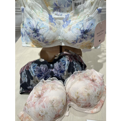 ＊夏めくブラ入荷＊