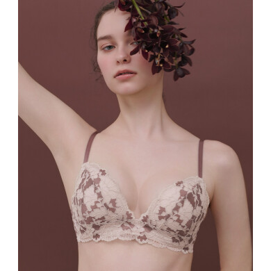 大人気ナイスバディブラがSALEに🫢