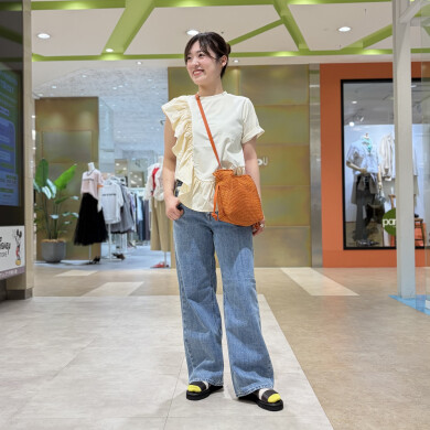 【HeRIN.CYE】1枚で決まるトップス✖️【Healthy denim】定番モデルがNEWバージョンで登場‼️