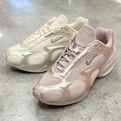 ☆NIKE☆新商品！