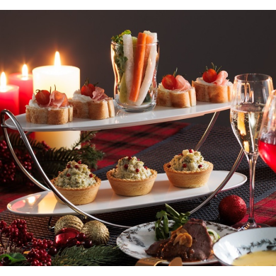 ✨おうちパーティーが華やぐ!スリムで使いやすいパーティースタンド✨