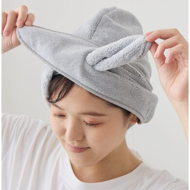 ✨ドライヤー時間を短縮！ 巻き付けるだけで快適に乾く、速乾ヘアドライタオル✨