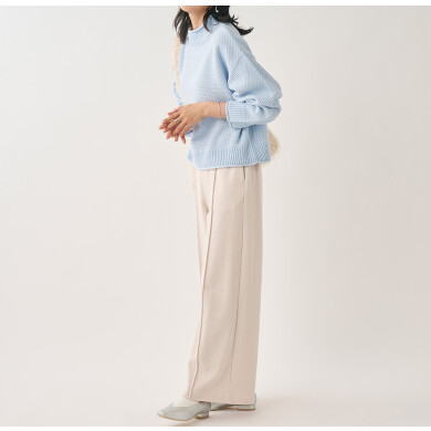 👗小顔効果も!ロールネックカノコ編みニットトップス👗