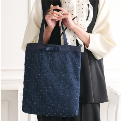 ✨【セレモニーに】 卒入園・結婚式に大活躍。ビーズが上品なA4サブバッグ✨