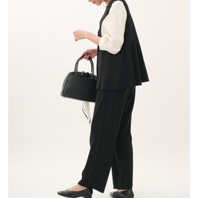 👗「きちんと」なのに、驚くほどラク。ストレッチが効いた高機能セットアップ👗