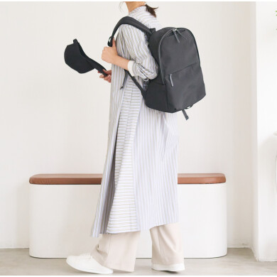 ✨驚きの軽さ約578g！10個のポケットで整う「整理収納リュック」✨