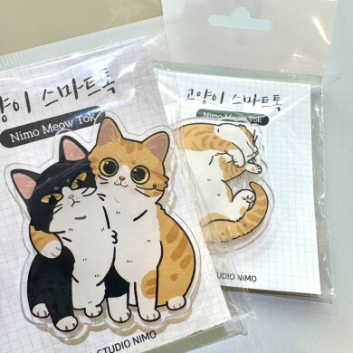 スマートフォンにも猫！スマホグリップ