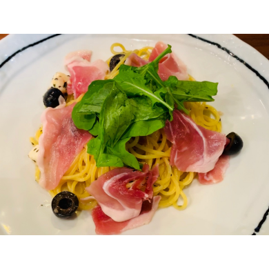 生ハムのパスタ