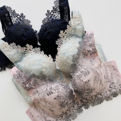 〜美しい姿勢をサポート〜リュクスシリーズから新作が登場!💐