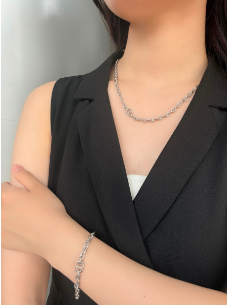 ANCHOR CHAIN