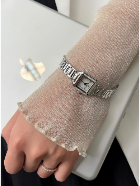 DIAMOND SQUARE WATCH